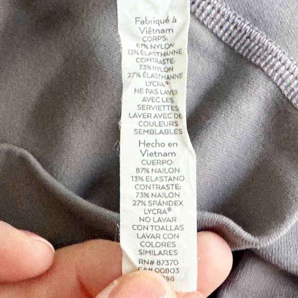 ALO High Waist Cargo Leggings - Picture 10 of 10